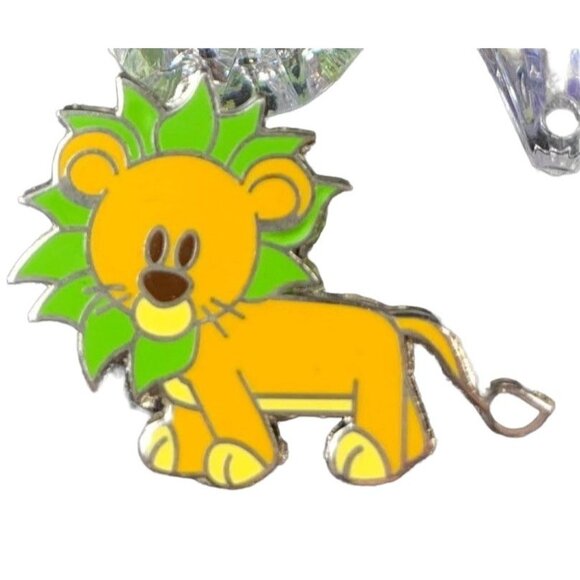 Disney Lion King Trading Pin Baby Simba Cub Leaf Crown Lapel Pin Badge Brooch - Picture 1 of 6